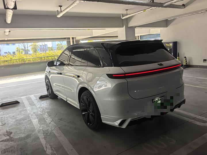 Фото 7 - LiXiang L6