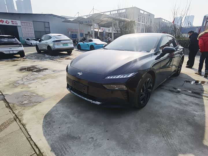 Фото 1 - Dongfeng Yipai eπ 007