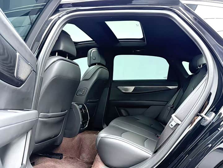 Фото 5 - Cadillac CT6