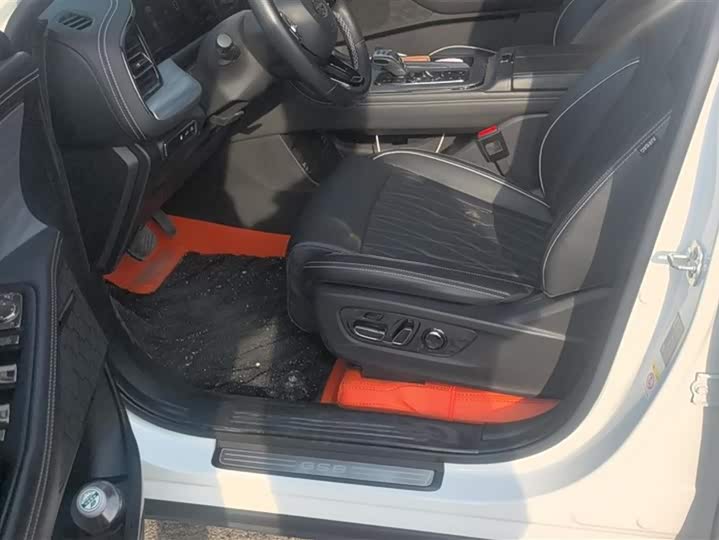 Фото 9 - GAC Trumpchi GS8