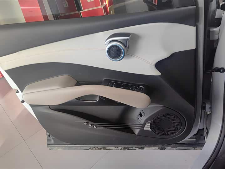 Фото 7 - BYD Yuan Plus