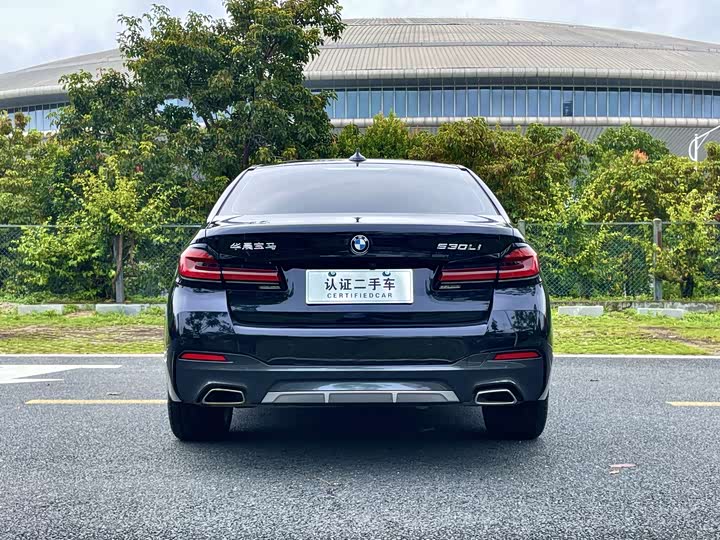 Фото 7 - BMW 5 Series