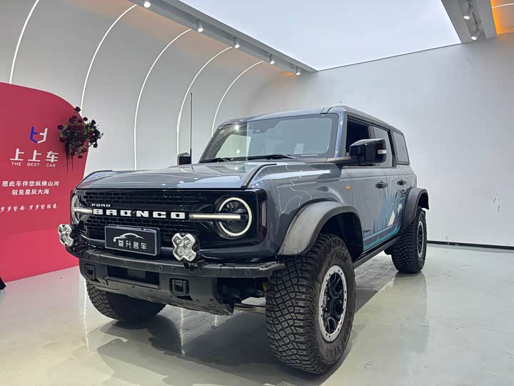 Фото 1 - Ford Bronco