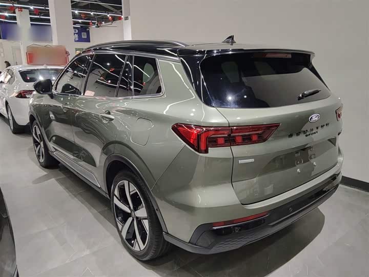 Фото 5 - Ford Equator Sport