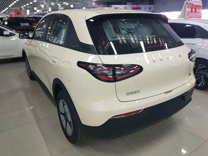 Фото 5 - Geely Galaxy Geome