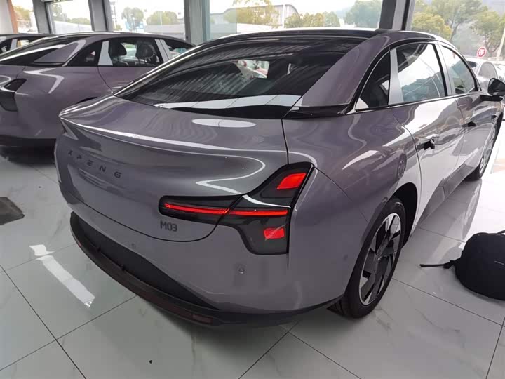 Фото 7 - XPeng Mona M03