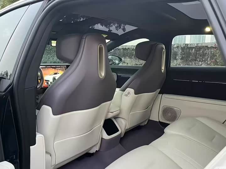 Фото 5 - Avatr 12