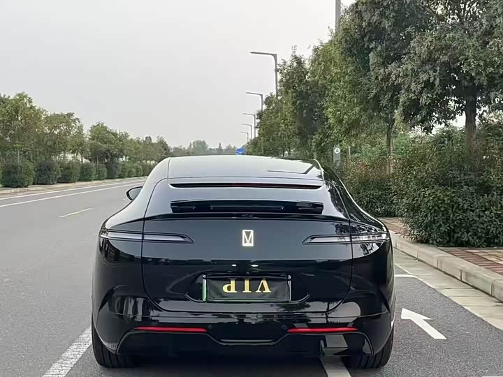 Фото 8 - Avatr 12