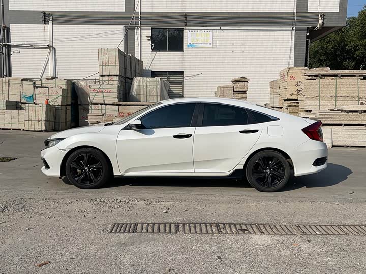 Фото 5 - Honda Civic