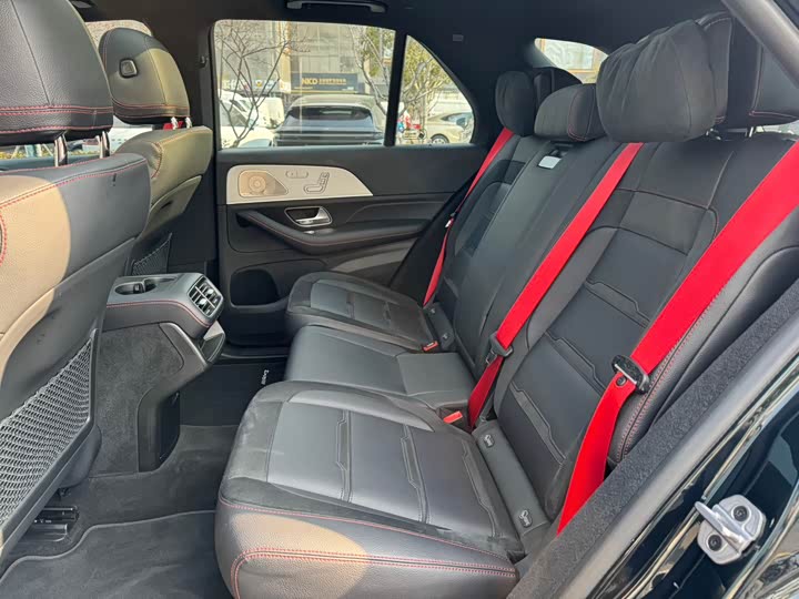 Фото 9 - Mercedes-Benz GLE-Class AMG