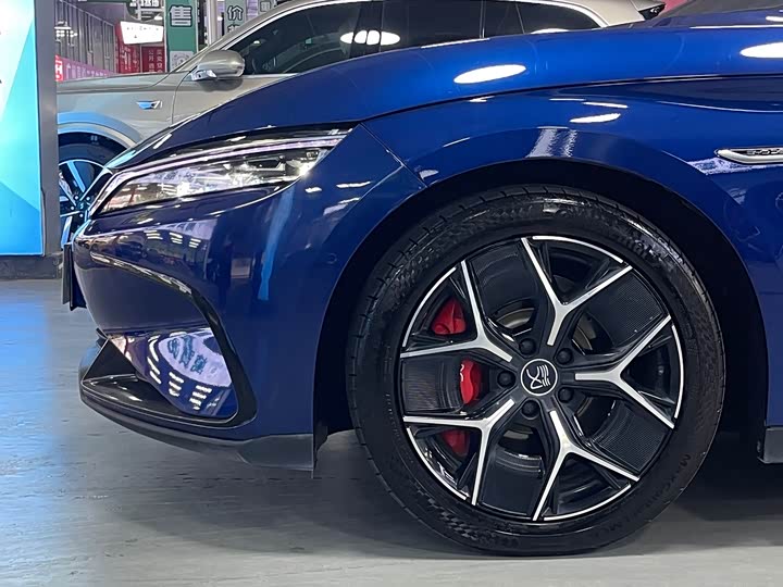 Фото 5 - BYD Han