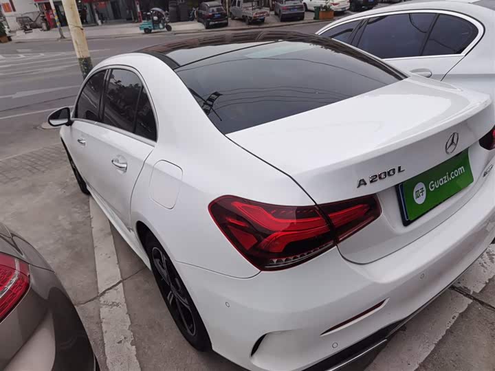 Фото 5 - Mercedes-Benz A-Class