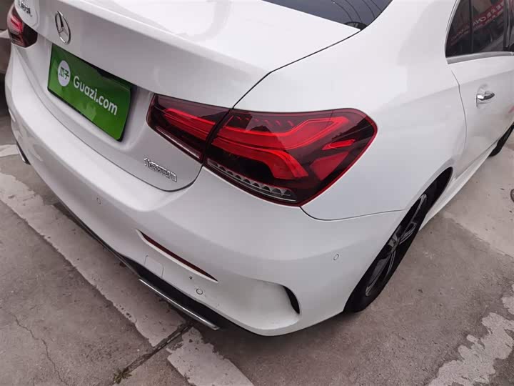 Фото 8 - Mercedes-Benz A-Class