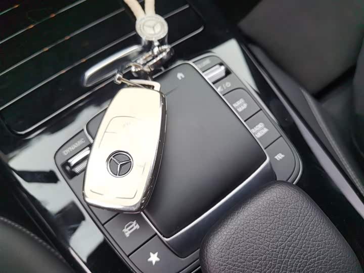 Фото 9 - Mercedes-Benz A-Class