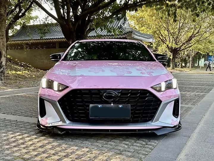 Фото 2 - GAC Trumpchi Empow R