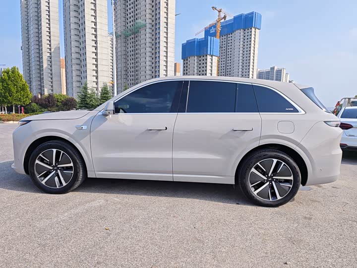 Фото 7 - LiXiang L6