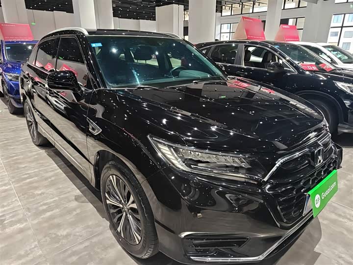 Фото 4 - Honda UR-V