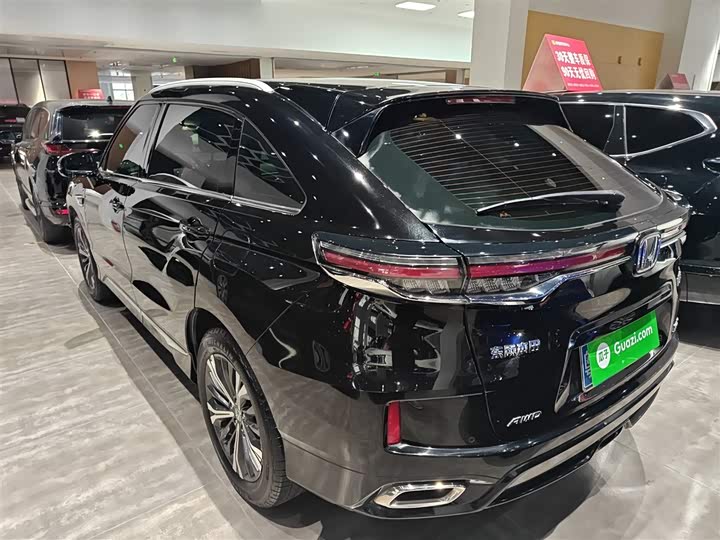 Фото 5 - Honda UR-V