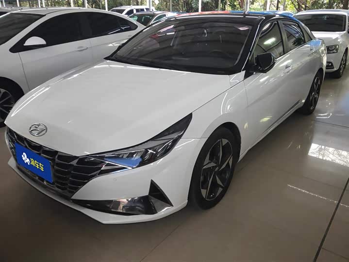 Фото 1 - Hyundai Elantra N line