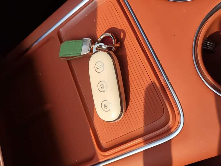 Фото 9 - LiXiang L8