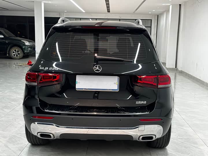 Фото 5 - Mercedes-Benz GLB-Class