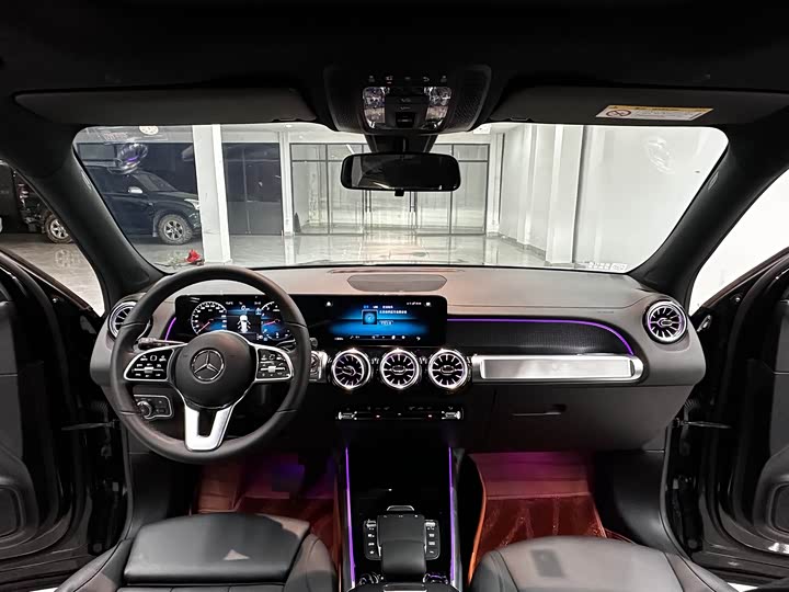 Фото 9 - Mercedes-Benz GLB-Class