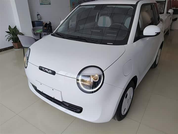 Фото 2 - Changan Qiyuan (Nevo) Lumin