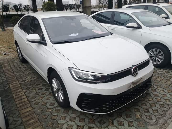 Фото 4 - Volkswagen Lavida