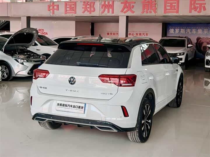 Фото 4 - Volkswagen T-Roc