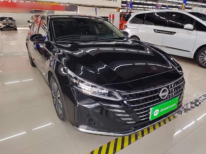 Фото 4 - Nissan Teana