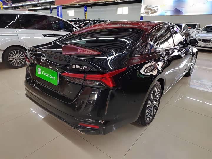 Фото 7 - Nissan Teana