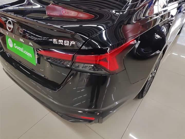 Фото 8 - Nissan Teana