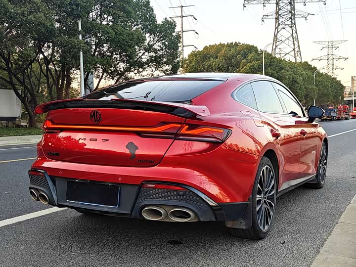 Фото 7 - MG Motor 7