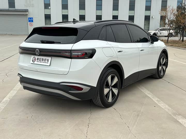 Фото 3 - Volkswagen ID.4 X