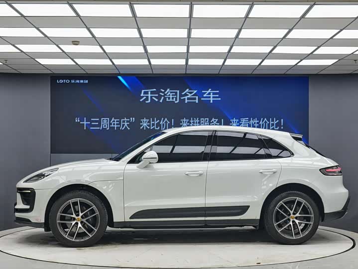 Фото 3 - Porsche Macan