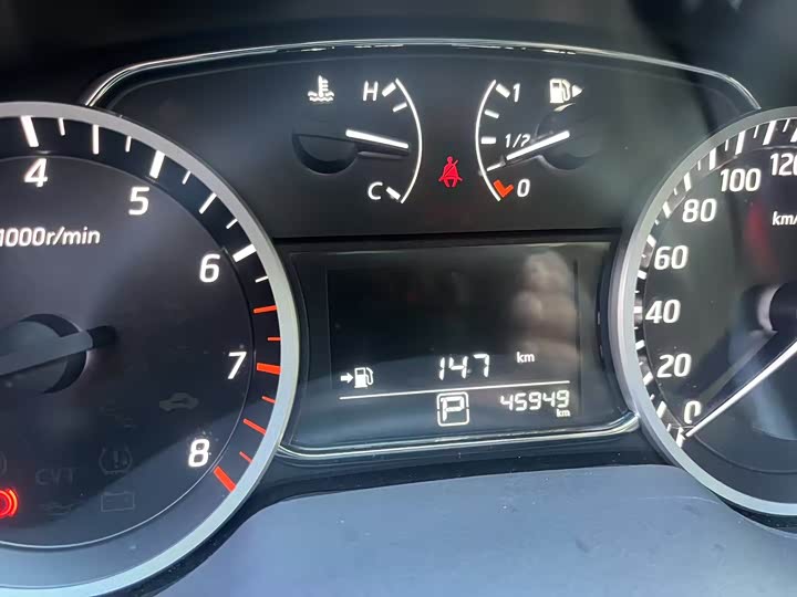 Фото 5 - Nissan Sylphy