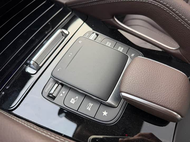 Фото 6 - Mercedes-Benz GLE-Class