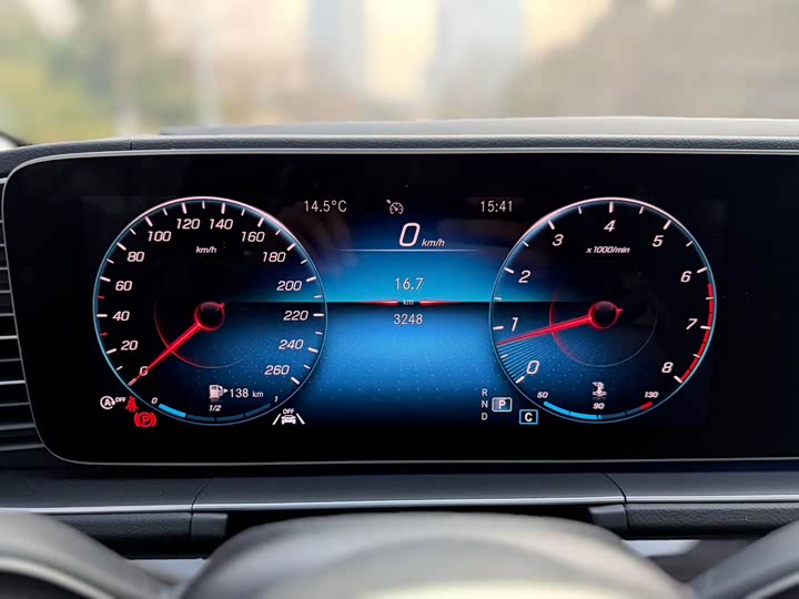 Фото 7 - Mercedes-Benz GLE-Class