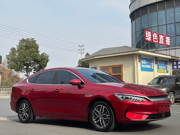 Фото 3 - BYD Qin Plus