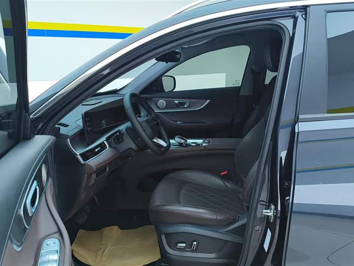 Фото 9 - Chery Tiggo 8 Plus