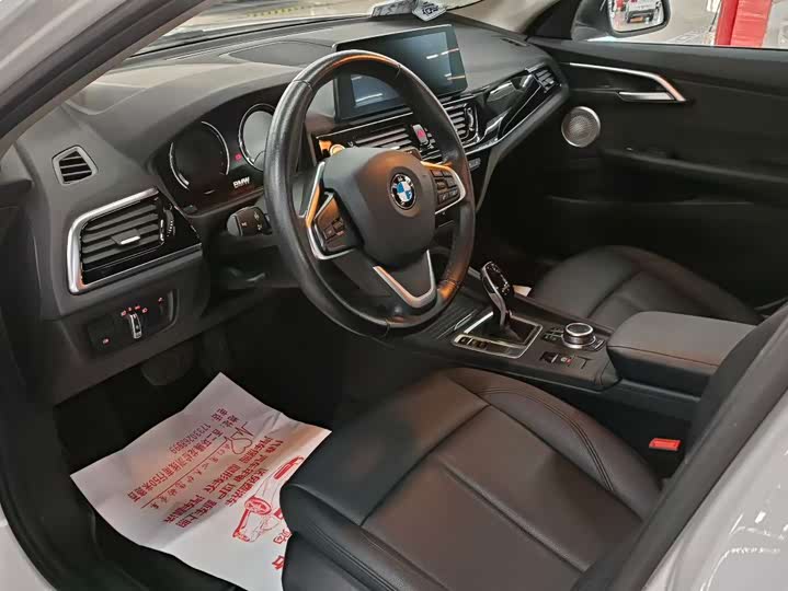 Фото 7 - BMW 1 Series