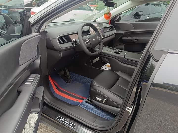 Фото 9 - XPeng G6