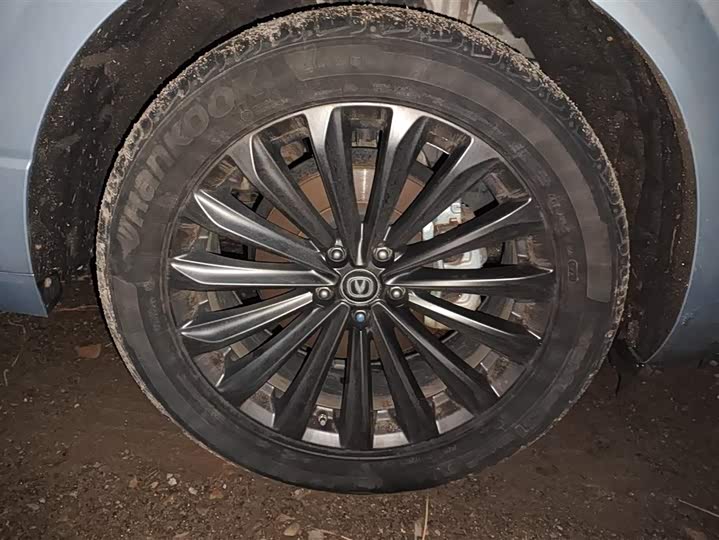 Фото 6 - Changan UNI-K