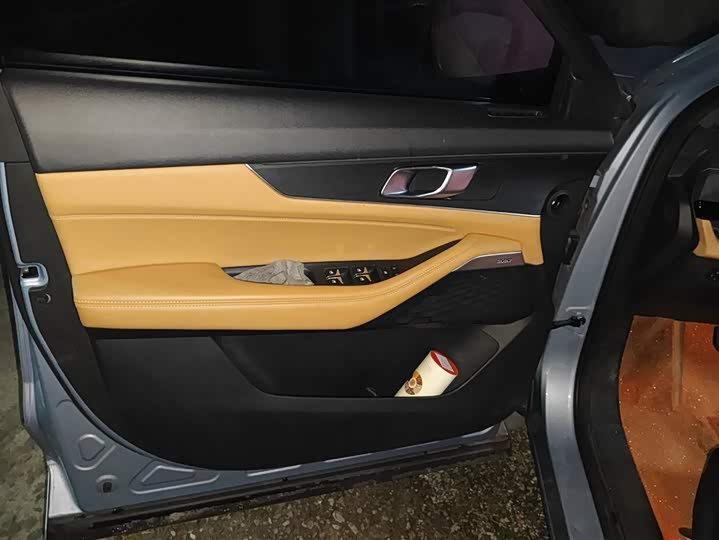 Фото 7 - Changan UNI-K