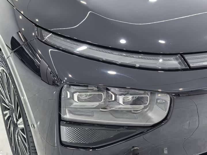 Фото 3 - XPeng G9