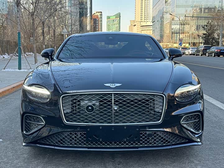 Фото 2 - Bentley Continental GT Hybrid