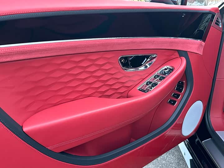 Фото 9 - Bentley Continental GT Hybrid