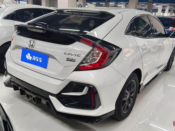 Фото 3 - Honda Civic