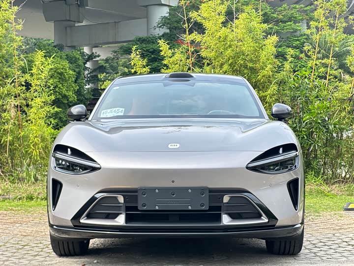 Фото 2 - Xiaomi YU7