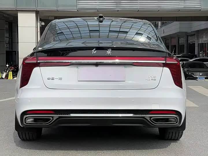 Фото 9 - Hongqi H5